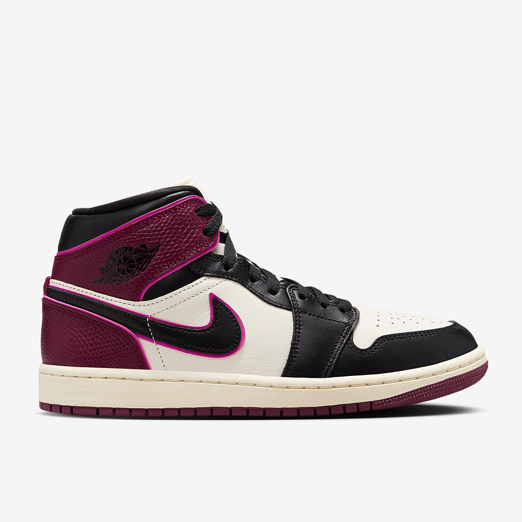 Womens Air Jordan 1 Mid SE