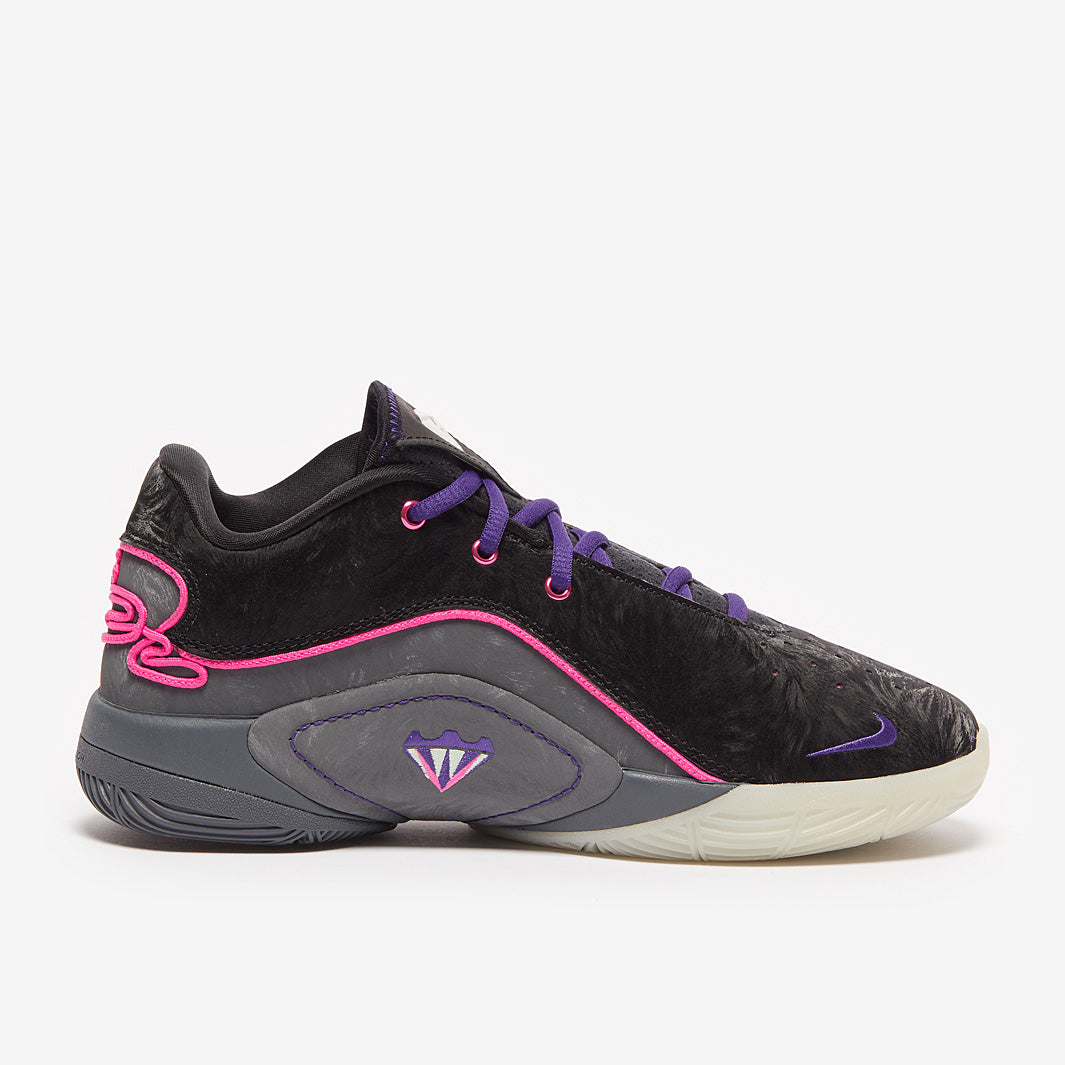 Nike LeBron 22 Older Kids (GS)