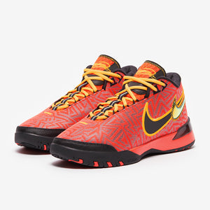 Nike LBJ NXXT Genisus