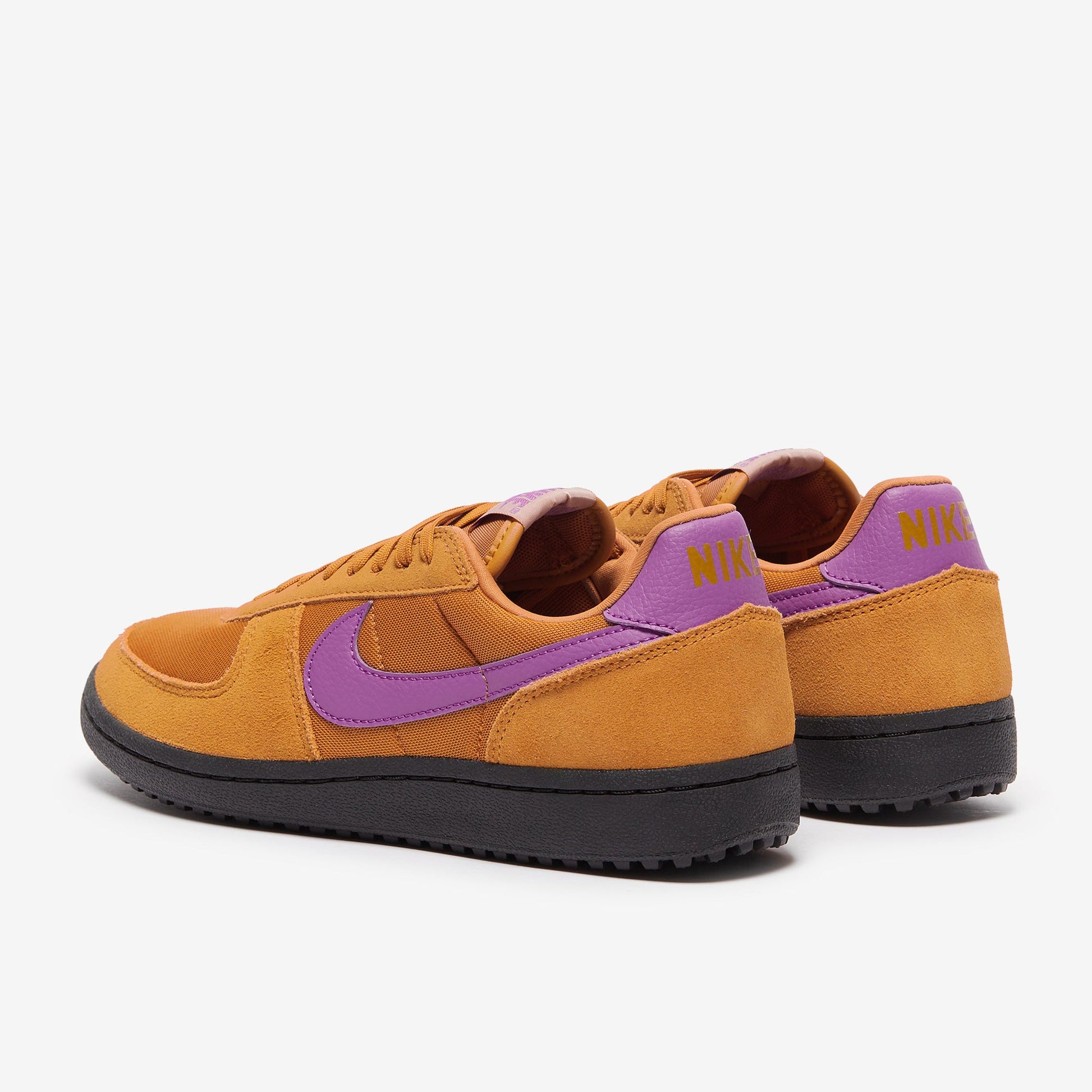 Nike Sportswear Womens Field General