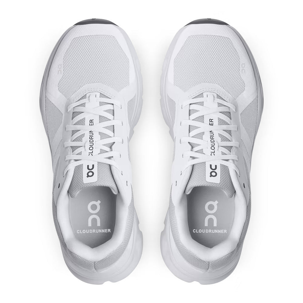 Women's Wide Fit On Cloudrunner Training Shoes