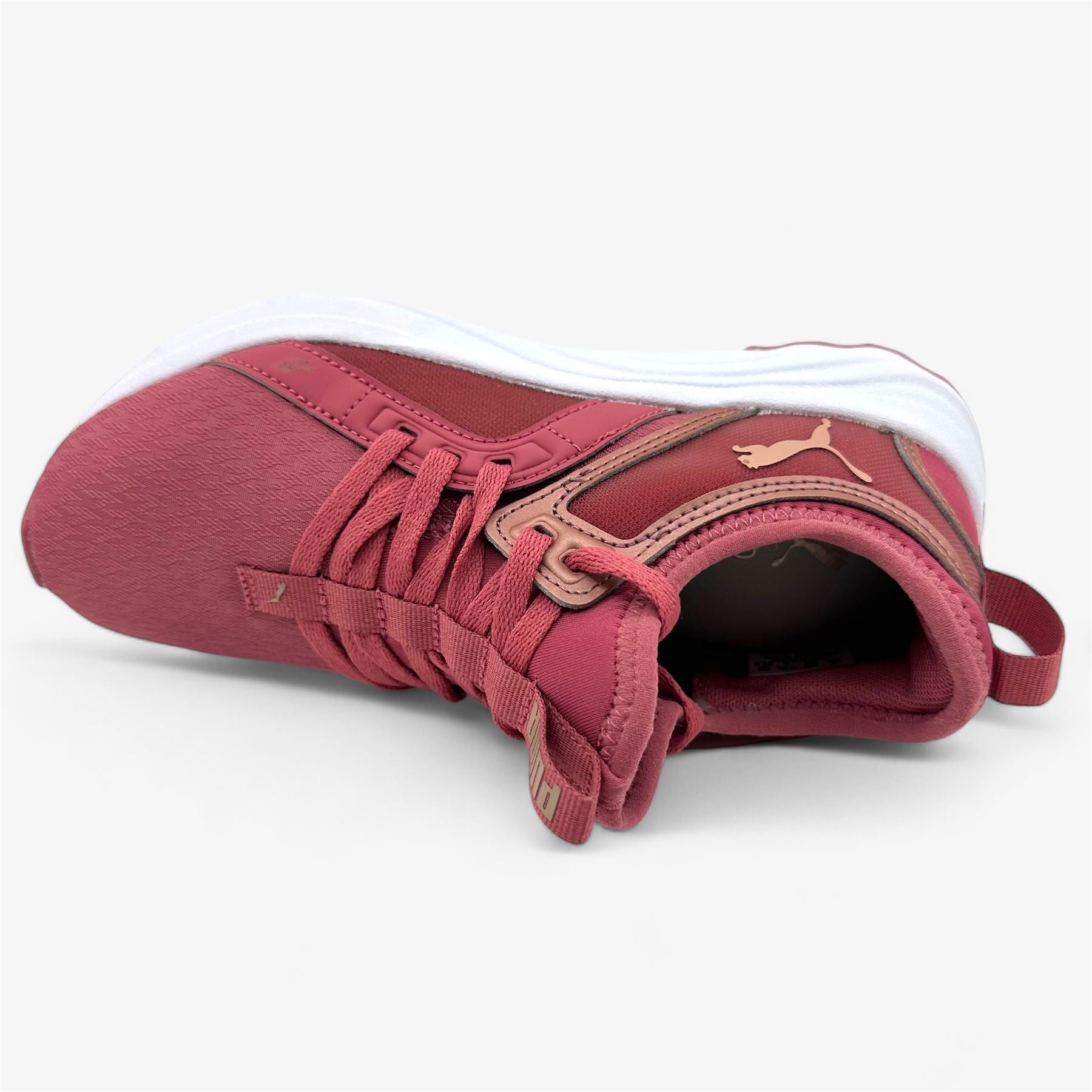 PUMA Softride Sophia Q4 Shine Mauvewood Rose Gold Womens Size 6 Sneaker