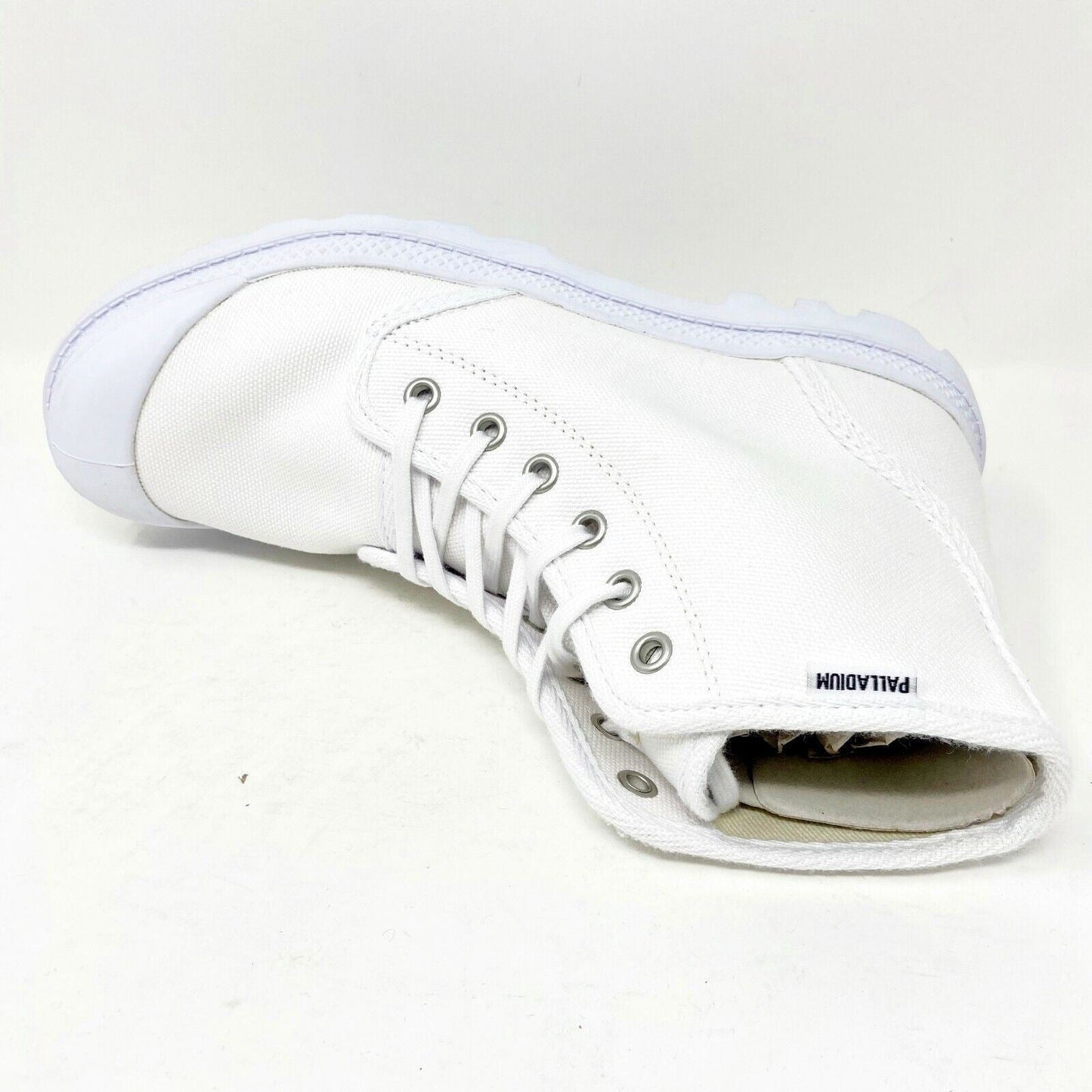 Palladium Pampa Hi Originale Triple White Womens Chukka Boots 75349 101
