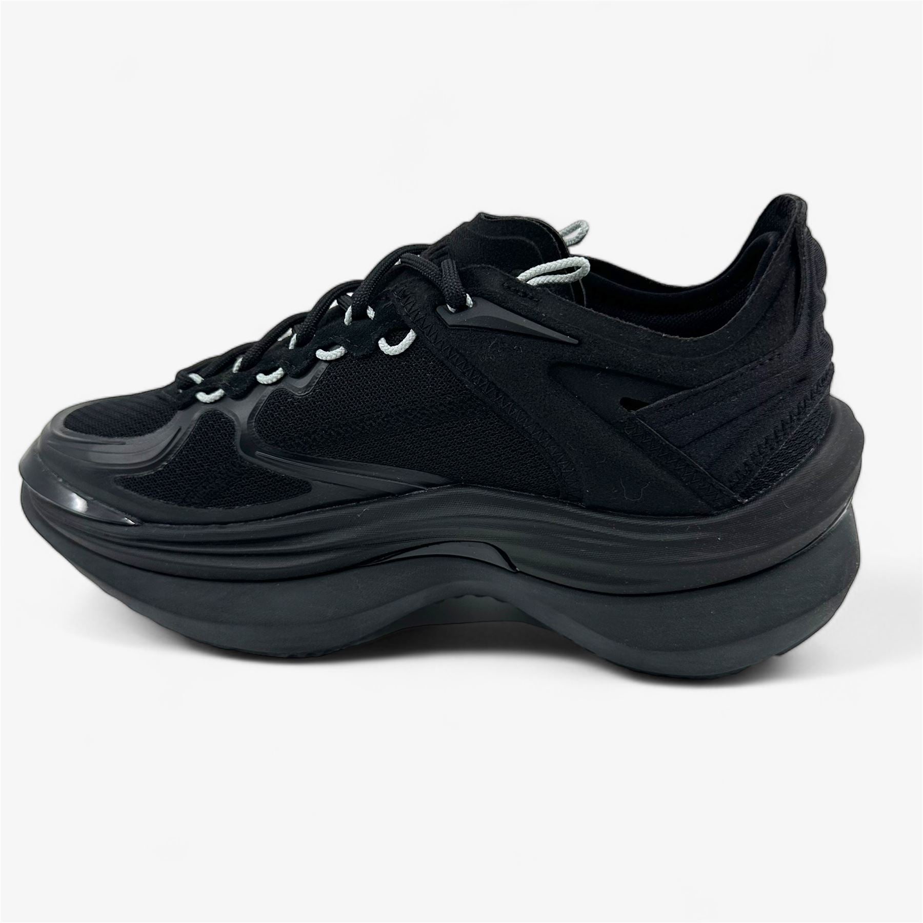 PUMA Variant Nitro Sci-Tech Black Platinum Gray Mens Size 7 Athletic Sneaker