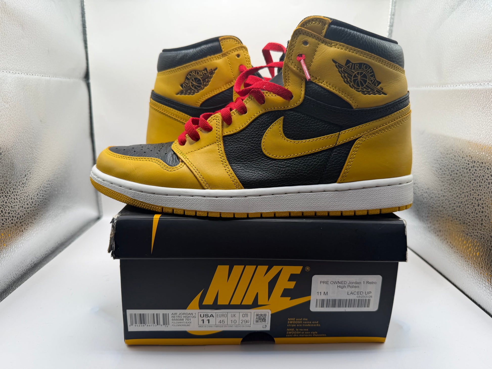 PRE OWNED Jordan 1 Retro High Pollen