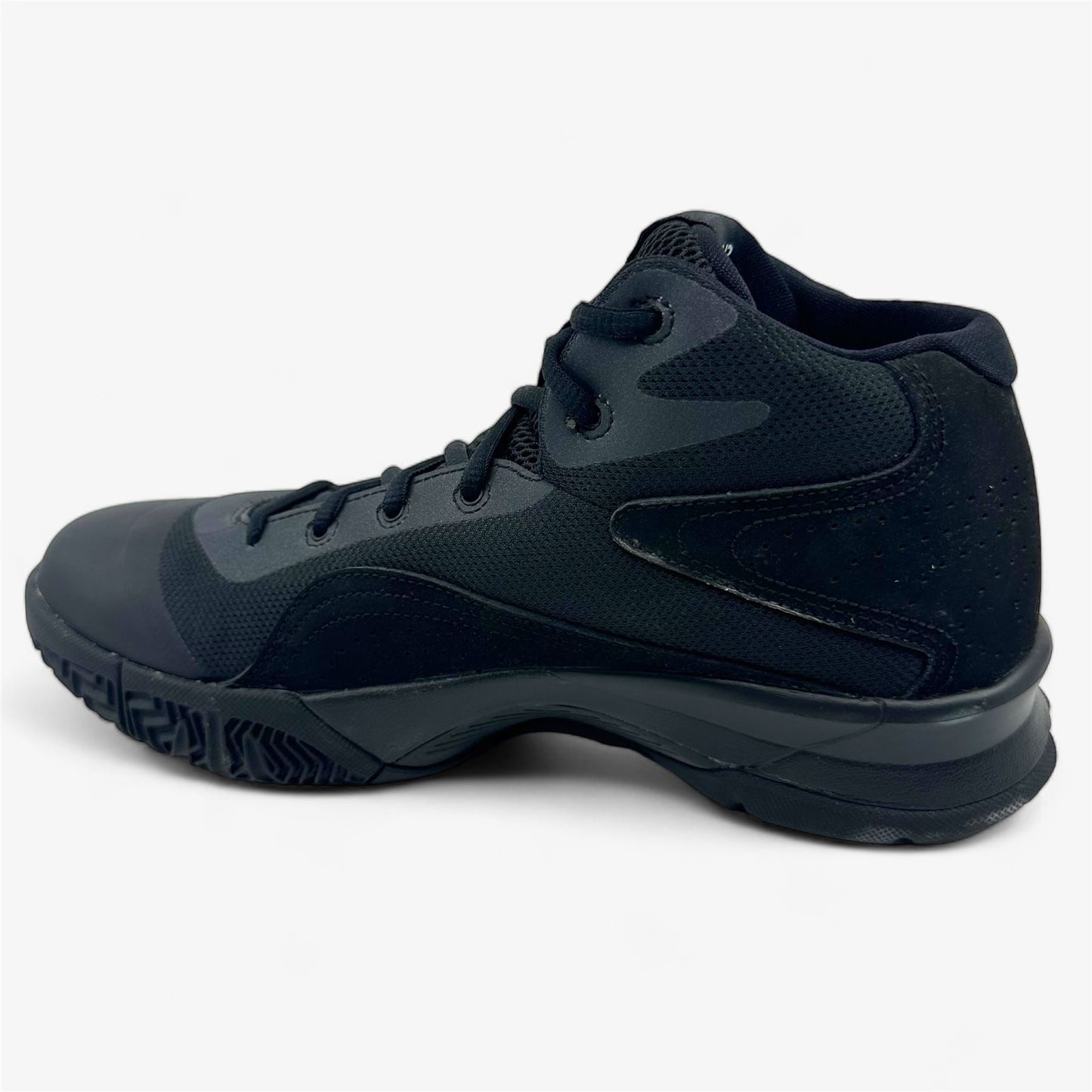 Jordan Court Vision 00 Black White Mens Athletic Sneaker
